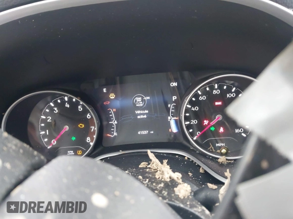 2021 Jeep Compass Altitude z VIN 3C4NJDBB0MT570078, wystawiony jako IAAI lot #42223102 z przebiegiem 41 537 mil mil oraz . Historia ofert i sprzedaży dostępna na DreamBid. Obrazek 16.