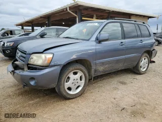2005 Toyota Highlander with VIN JTEDP21A750049893, listed as a Copart auction lot 49893845 with 276,586 mi miles and Salvage Title. Bid and sale history available at carsss.com. Image 1.