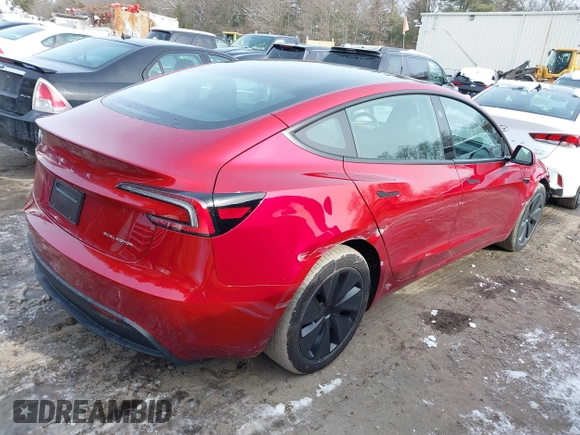 2025 Tesla Model 3 Long Range with VIN 5YJ3E1EB7SF890659, listed as a IAAI auction lot 41550353 with 1,004 mi miles and . Bid and sale history available at DreamBid. Image 4.