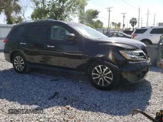 2016 Nissan Pathfinder SV with VIN 5N1AR2MN6GC631156, listed as a Copart auction lot 53667585 with 121,012 mi miles and Salvage Title. Bid and sale history available at carsss.com. Image 4.