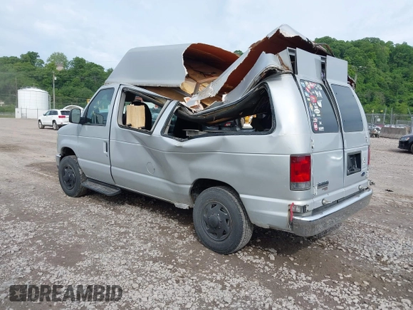 2008 Ford Econoline Passenger XL z VIN 1FBNE31LX8DA94009, wystawiony jako IAAI lot #42360766 z przebiegiem 154 504 mil mil oraz . Historia ofert i sprzedaży dostępna na DreamBid. Obrazek 3.