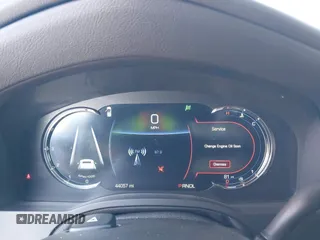 2020 Cadillac Escalade Luxury z VIN 1GYS4BKJ9LR287363, wystawiony jako IAAI lot #42323765 z przebiegiem 44 057 mil mil oraz . Historia ofert i sprzedaży dostępna na DreamBid. Obrazek 7.