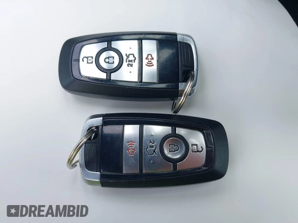2017 Ford Fusion SE с VIN 3FA6P0H72HR219101, выставлен на аукционе IAAI как лот 42640322 с пробегом 50 396 миль миль и . История ставок и продаж доступна на DreamBid. Изображение 11.