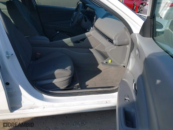 2024 Hyundai Elantra SEL with VIN KMHLM4DG4RU681037, listed as a IAAI auction lot 41662196 with 10,390 mi miles. Bid and sale history available at carsss.com. Image 5.