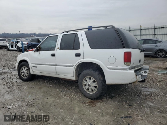 2000 GMC Jimmy Diamond Edition Luxury with VIN 1GKDT13W2Y2117114, listed as a Copart auction lot 85949424 with 0 mi miles and Salvage Title. Bid and sale history available at carsss.com. Image 2.