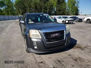 2011 GMC Terrain SLT-1 z VIN 2CTALUECXB6240550, wystawiony jako Copart lot #52331365 z przebiegiem 192 887 mil mil oraz Szkoda całkowita • Salvage title. Historia ofert i sprzedaży dostępna na DreamBid. Obrazek 11.