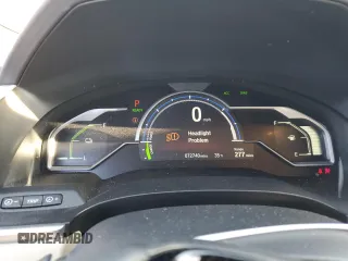 2018 Honda Clarity Plug-In Hybrid with VIN JHMZC5F11JC022972, listed as a Copart auction lot 38949914 with 72,740 mi miles. Bid and sale history available at carsss.com. Image 9.