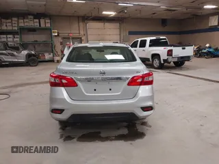 2019 Nissan Sentra S z VIN 3N1AB7AP7KY440764, wystawiony jako IAAI lot #41996693 z przebiegiem 34 594 mil mil oraz . Historia ofert i sprzedaży dostępna na DreamBid. Obrazek 17.