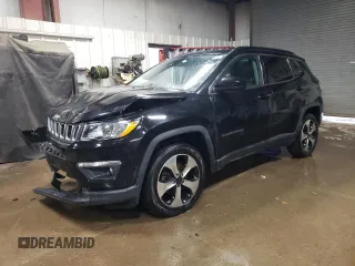 2018 Jeep Compass Latitude z VIN 3C4NJDBB9JT162108, wystawiony jako Copart lot #85360424 z przebiegiem 129 004 mil mil oraz Szkoda całkowita • Salvage title. Historia ofert i sprzedaży dostępna na DreamBid. Obrazek 1.