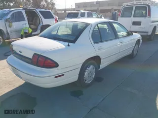 2001 Chevrolet Lumina with VIN 2G1WL52J611253021, listed as a IAAI auction lot 41862493 with 57,000 mi miles. Bid and sale history available at carsss.com. Image 4.