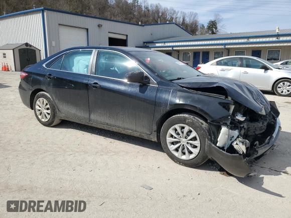 2016 Toyota Camry XLE with VIN 4T1BF1FK1GU602152, listed as a Copart auction lot 46927175 with 158,818 mi miles and Salvage Title. Bid and sale history available at carsss.com. Image 4.