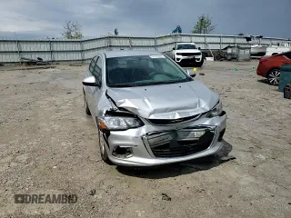 2017 Chevrolet Sonic LT z VIN 1G1JD5SH9H4122507, wystawiony jako Copart lot #55165265 z przebiegiem 173 818 mil mil oraz Szkoda całkowita • Salvage title. Historia ofert i sprzedaży dostępna na DreamBid. Obrazek 13.