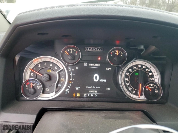 2018 Ram 2500 Laramie with VIN 3C6UR5FLXJG329458, listed as a Copart auction lot 80764754 with 119,582 mi miles and Non Repairable. Bid and sale history available at carsss.com. Image 9.