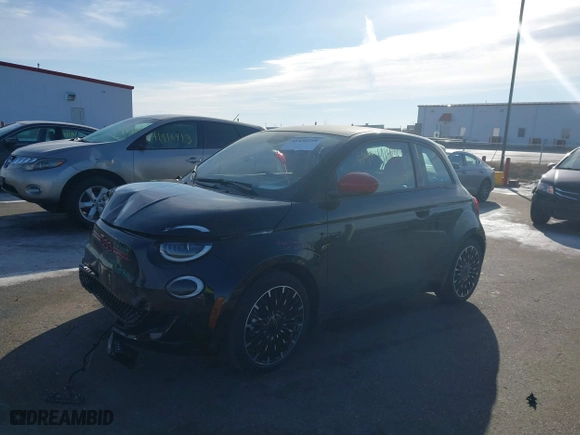 2024 FIAT 500e INSPI(RED) with VIN ZFAFFAA44RX222682, listed as a IAAI auction lot 41436248 with 1,252 mi miles. Bid and sale history available at carsss.com. Image 20.