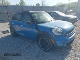 2016 MINI Countryman S with VIN WMWZC3C58GWT10084, listed as a IAAI auction lot 42093564 with 120,694 mi miles and . Bid and sale history available at DreamBid. Image 1.