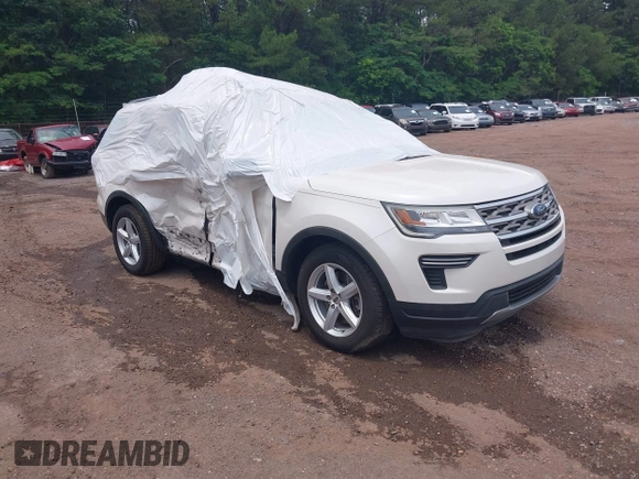 2018 Ford Explorer XLT z VIN 1FM5K7D85JGB84316, wystawiony jako IAAI lot #41817389 z przebiegiem 110 577 mil mil oraz . Historia ofert i sprzedaży dostępna na DreamBid. Obrazek 1.
