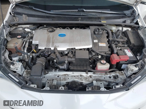 2018 Toyota Prius Two with VIN JTDKARFU7J3054710, listed as a IAAI auction lot 41372798 with 347,148 mi miles. Bid and sale history available at carsss.com. Image 10.