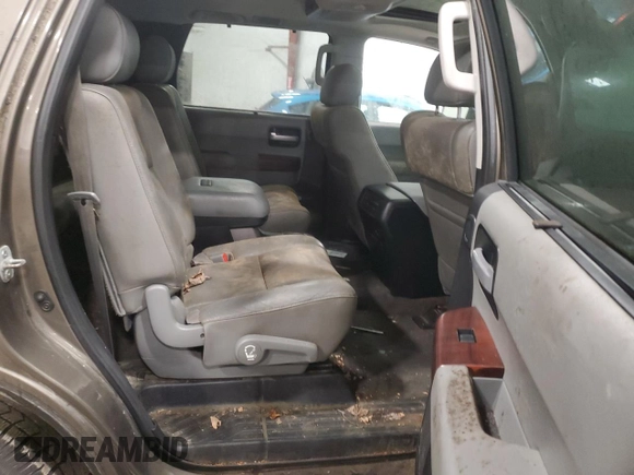 2012 Toyota Sequoia Platinum with VIN 5TDDY5G14CS070964, listed as a Copart auction lot 86969984 with 225,331 mi miles and Clean Title. Bid and sale history available at carsss.com. Image 11.