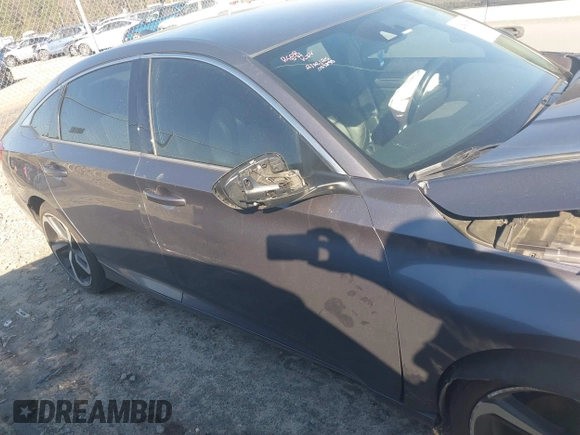 2019 Honda Accord Sport with VIN 1HGCV1F30KA086821, listed as a IAAI auction lot 41580379 with 84,288 mi miles and . Bid and sale history available at DreamBid. Image 13.