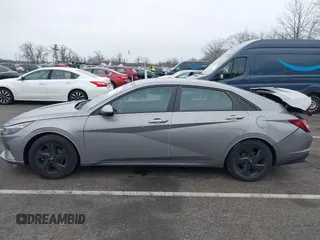 2021 Hyundai Elantra SEL with VIN KMHLM4AG7MU126418, listed as a IAAI auction lot 41678113 with 59,358 mi miles and . Bid and sale history available at carsss.com. Image 14.