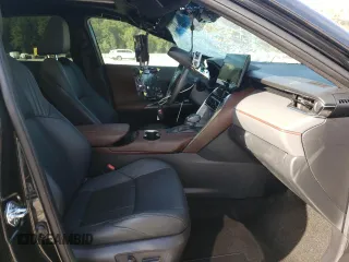 2021 Toyota Venza LE with VIN JTEAAAAH1MJ022208, listed as a Copart auction lot 63158862 with 39,429 mi miles. Bid and sale history available at carsss.com. Image 5.
