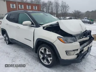 2020 Jeep Compass Limited with VIN 3C4NJDCB8LT106629, listed as a IAAI auction lot 41430354 with 105,510 mi miles. Bid and sale history available at carsss.com. Image 1.