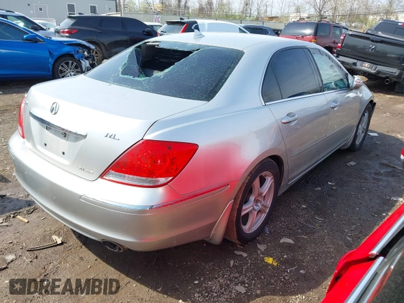2006 Acura RL with VIN JH4KB16576C009442, listed as a IAAI auction lot 41945210 with 204,346 mi miles and . Bid and sale history available at DreamBid. Image 4.