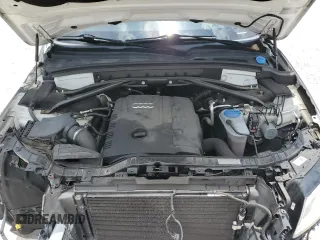 2014 Audi Q5 Premium Plus z VIN WA1LFAFP4EA059067, wystawiony jako Copart lot #58573405 z przebiegiem 49 293 mil mil oraz Szkoda całkowita • Salvage title. Historia ofert i sprzedaży dostępna na DreamBid. Obrazek 12.