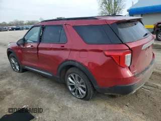 2022 Ford Explorer XLT z VIN 1FMSK8DH3NGB99802, wystawiony jako Copart lot #50951225 z przebiegiem 64 591 mil mil oraz Szkoda całkowita • Salvage title. Historia ofert i sprzedaży dostępna na DreamBid. Obrazek 2.