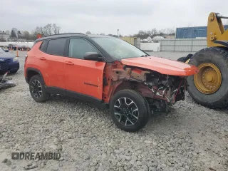 2020 Jeep Compass Trailhawk with VIN 3C4NJDDB9LT222694, listed as a Copart auction lot 52578765 with 62,006 mi miles and Salvage Title. Bid and sale history available at carsss.com. Image 4.