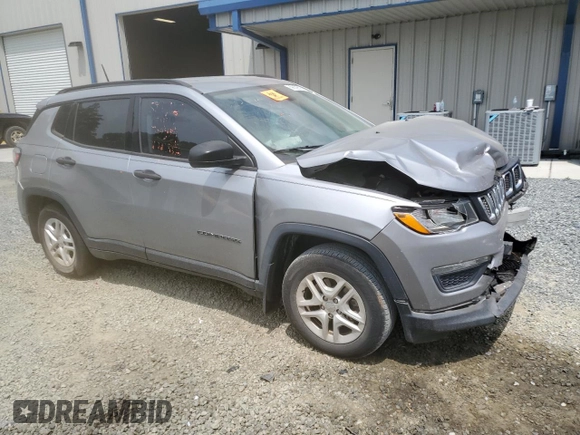 2018 Jeep Compass Sport с VIN 3C4NJCAB3JT226722, выставлен на аукционе Copart как лот 59609515 с пробегом 115 494 миль миль и Списание • Salvage title. История ставок и продаж доступна на DreamBid. Изображение 4.