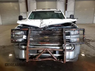 2015 Chevrolet Silverado 3500HD Work Truck with VIN 1GC4KYC80FF113447, listed as a Copart auction lot 76720004 with 174,663 mi miles and Clean Title. Bid and sale history available at carsss.com. Image 5.