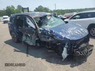 2024 Nissan Rogue SV z VIN 5N1BT3BA4RC698076, wystawiony jako Copart lot #58807895 z przebiegiem 34 987 mil mil oraz Nie do naprawy • Non repairable. Historia ofert i sprzedaży dostępna na DreamBid. Obrazek 4.