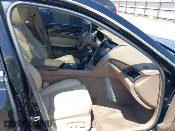 2014 Cadillac CTS Luxury RWD with VIN 1G6AR5SX4E0195791, listed as a IAAI auction lot 42004960 with Not Provided miles. Bid and sale history available at carsss.com. Image 5.