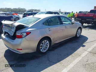 2013 Lexus ES 300h Hybrid with VIN JTHBW1GG6D2011464, listed as a IAAI auction lot 41838434 with 150,747 mi miles. Bid and sale history available at carsss.com. Image 4.