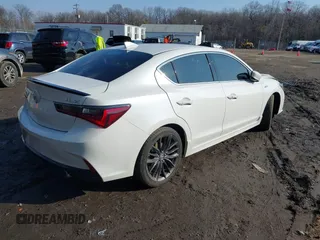 2021 Acura ILX Premium with VIN 19UDE2F81MA000652, listed as a IAAI auction lot 41477371 with 19,936 mi miles and . Bid and sale history available at DreamBid. Image 4.