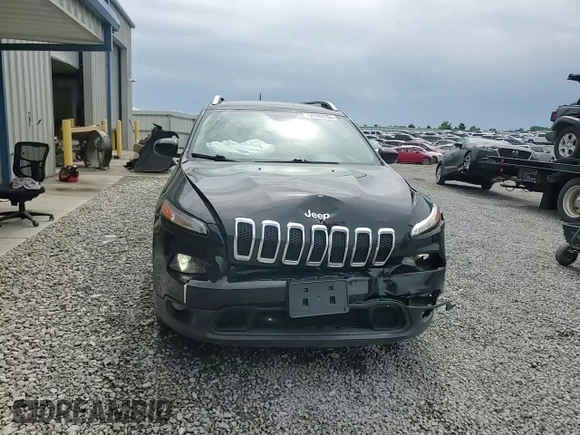 2017 Jeep Cherokee Latitude z VIN 1C4PJLCS8HW554373, wystawiony jako Copart lot #56988155 z przebiegiem 102 936 mil mil oraz Szkoda całkowita • Salvage title. Historia ofert i sprzedaży dostępna na DreamBid. Obrazek 14.