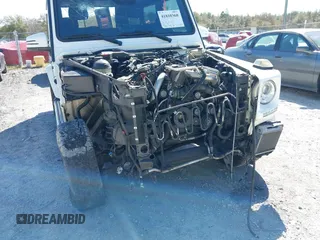 2015 Mercedes-Benz G-Class G 63 AMG with VIN WDCYC7DF0FX231296, listed as a IAAI auction lot 41810368 with 92,158 mi miles. Bid and sale history available at carsss.com. Image 6.