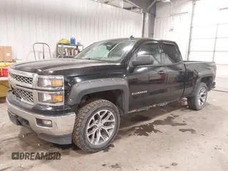 2014 Chevrolet Silverado 1500 LT with VIN 1GCVKREH2EZ225509, listed as a IAAI auction lot 41728865 with 257,709 mi miles and . Bid and sale history available at DreamBid. Image 17.