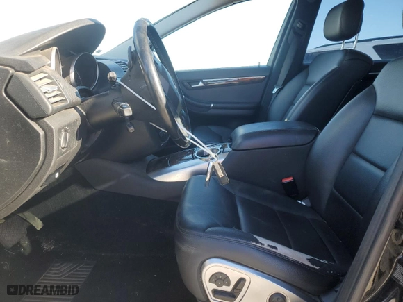 2012 Mercedes-Benz R-Class R 350 with VIN 4JGCB5HE5CA152628, listed as a Copart auction lot 42866905 with 152,371 mi miles and Clean Title. Bid and sale history available at carsss.com. Image 7.