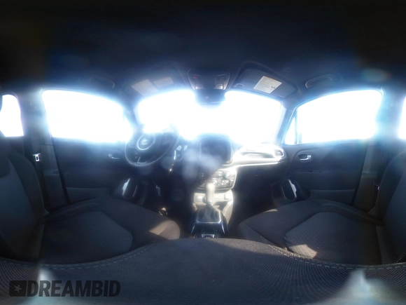 2021 Jeep Renegade Latitude с VIN ZACNJDBB6MPM63072, выставлен на аукционе IAAI как лот 41651788 с пробегом 69 201 миль миль и . История ставок и продаж доступна на DreamBid. Изображение 18.