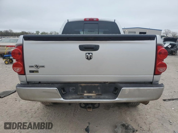 2008 Dodge 1500 SLT z VIN 1D7HA18N38S568092, wystawiony jako Copart lot #51118865 z przebiegiem 156 240 mil mil oraz Szkoda całkowita • Salvage title. Historia ofert i sprzedaży dostępna na DreamBid. Obrazek 6.