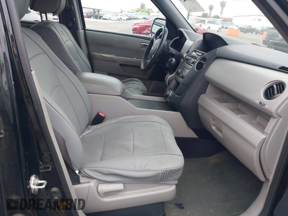 2015 Honda Pilot SE z VIN 5FNYF3H39FB013616, wystawiony jako IAAI lot #42077898 z przebiegiem 87 319 mil mil oraz . Historia ofert i sprzedaży dostępna na DreamBid. Obrazek 5.