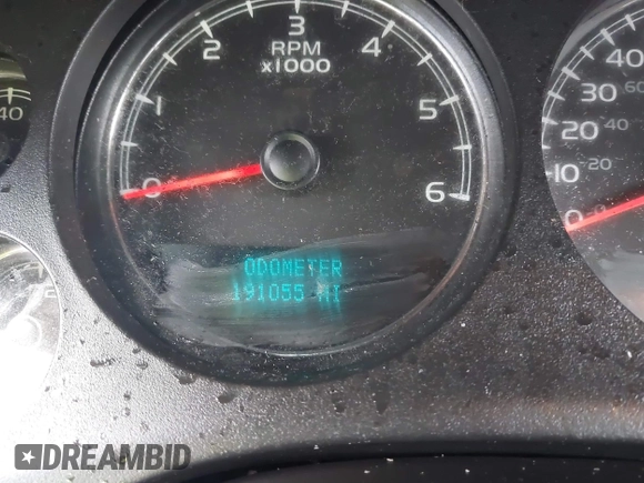 2014 Chevrolet Suburban LTZ with VIN 1GNSCKE05ER105566, listed as a IAAI auction lot 40762562 with 191,055 mi miles and . Bid and sale history available at DreamBid. Image 15.