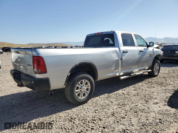 2011 Ram 2500 SLT z VIN 3D7TT2CT0BG508088, wystawiony jako Copart lot #57180845 z przebiegiem 111 311 mil mil oraz Szkoda całkowita • Salvage title. Historia ofert i sprzedaży dostępna na DreamBid. Obrazek 3.