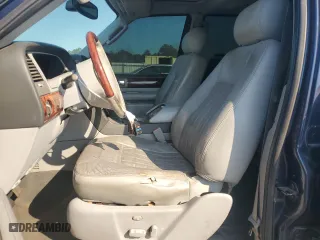 2004 Lincoln Navigator Luxury with VIN 5LMFU27R64LJ07484, listed as a Copart auction lot 45623885 with 171,972 mi miles and Clean Title. Bid and sale history available at carsss.com. Image 7.