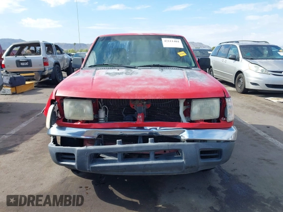 2000 Nissan Frontier XE z VIN 1N6DD21SXYC366427, wystawiony jako IAAI lot #42111404 z przebiegiem 176 579 mil mil oraz . Historia ofert i sprzedaży dostępna na DreamBid. Obrazek 6.