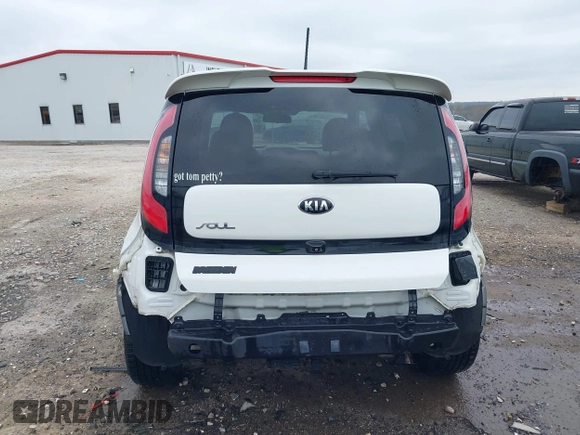 2014 Kia Soul + with VIN KNDJP3A51E7035396, listed as a IAAI auction lot 41888195 with 81,440 mi miles. Bid and sale history available at carsss.com. Image 16.