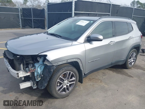 2020 Jeep Compass Latitude w/Sun/Safety Pkg with VIN 3C4NJCBB3LT257860, listed as a IAAI auction lot 41601408 with 72,364 mi miles. Bid and sale history available at carsss.com. Image 2.