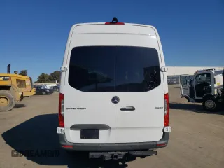 2021 Mercedes-Benz Sprinter Cargo with VIN W1W70BGY3MT072289, listed as a Copart auction lot 46983835 with 17,800 mi miles and Salvage Title. Bid and sale history available at carsss.com. Image 6.